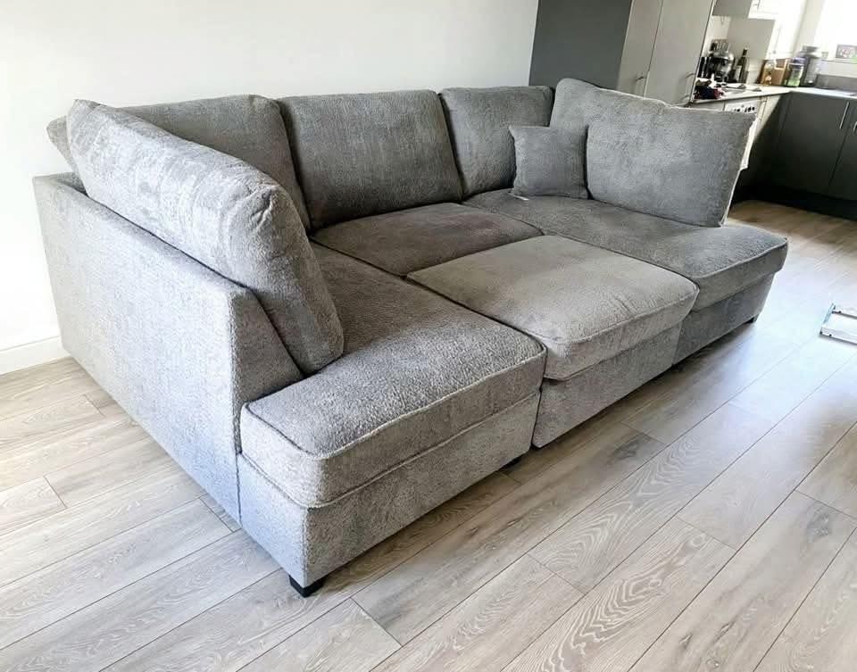 CloudComfort Modular Corner Sofa – Ultra Soft Grey Velvet with Deep Cushions