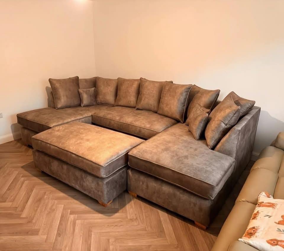 CloudComfort Modular Corner Sofa – Ultra Soft Grey Velvet with Deep Cushions