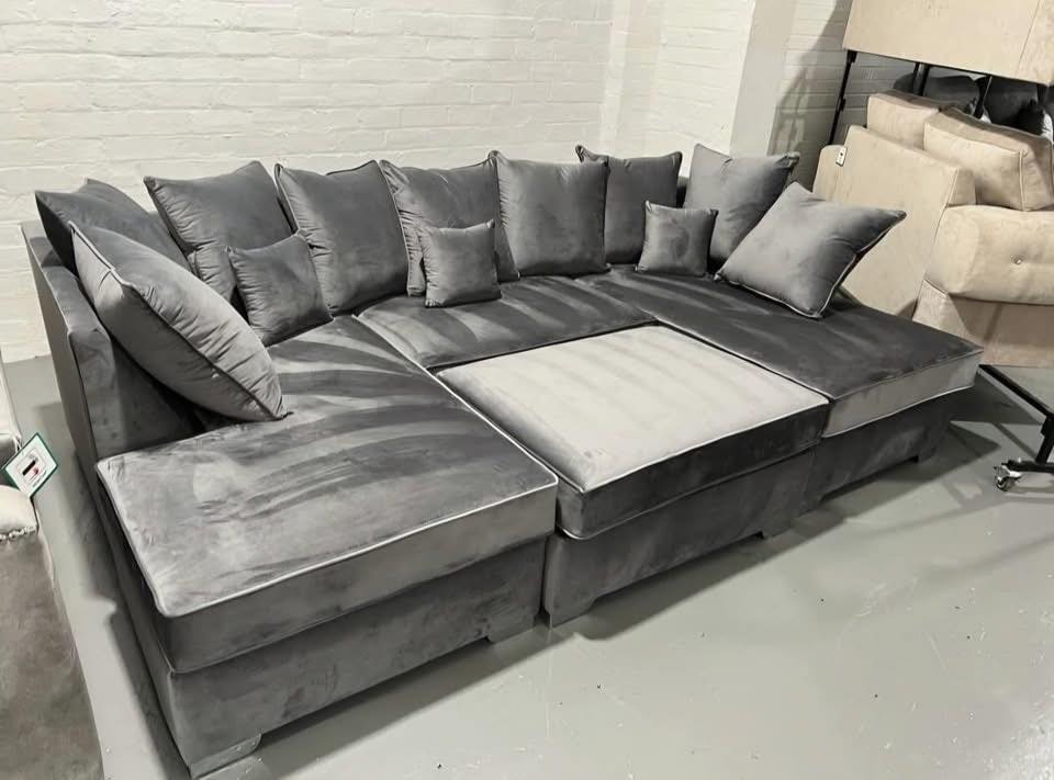 CloudComfort Modular Corner Sofa – Ultra Soft Grey Velvet with Deep Cushions